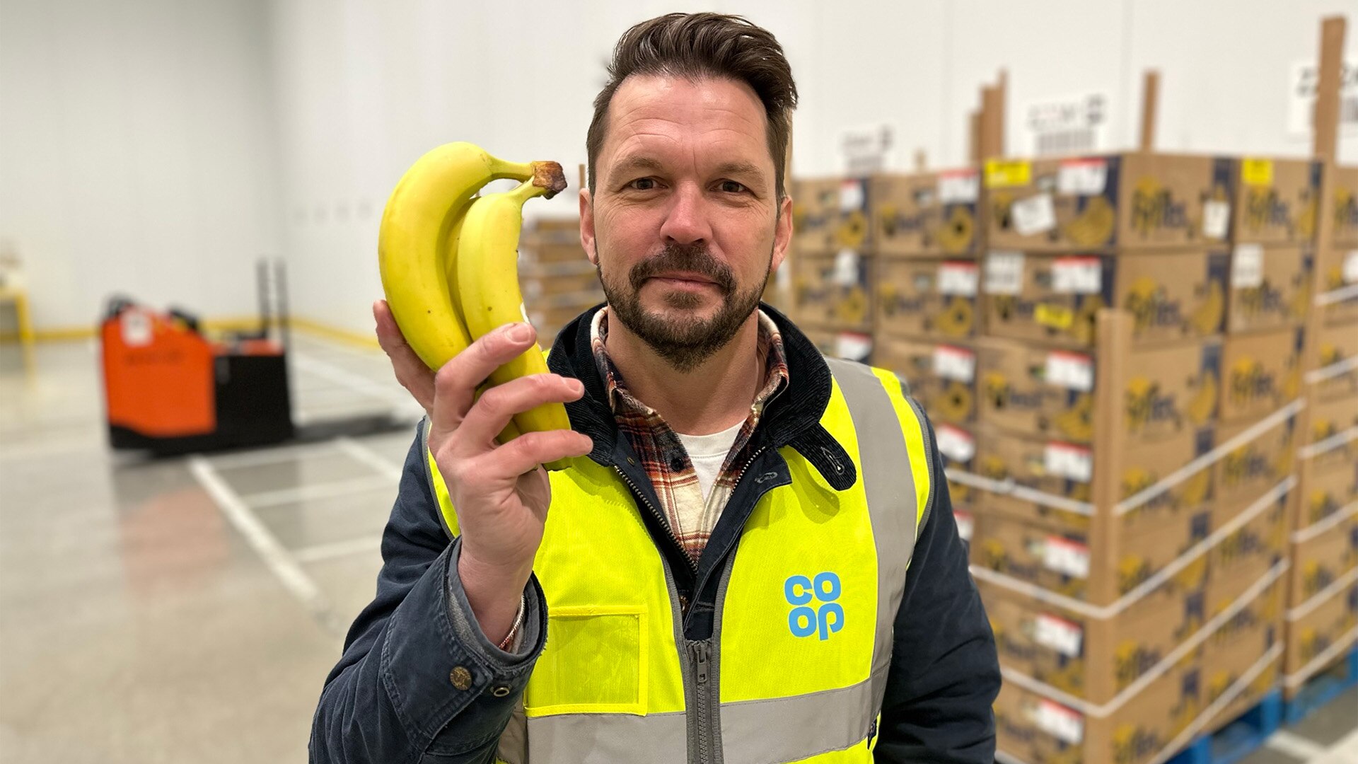 Supermarkets Unwrapped: Fruit &... thumbnail
